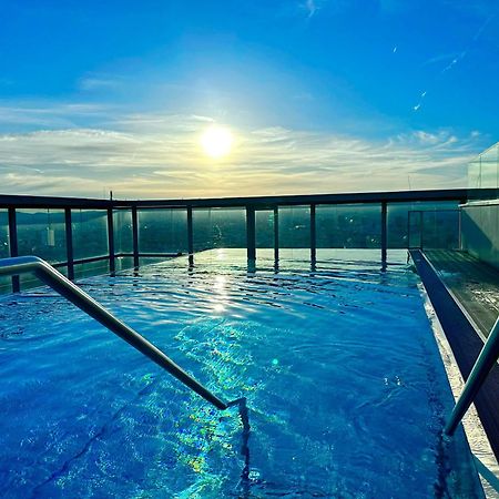 Vienna Sky Apartment I Rooftop Pool I Netflix Exterior photo