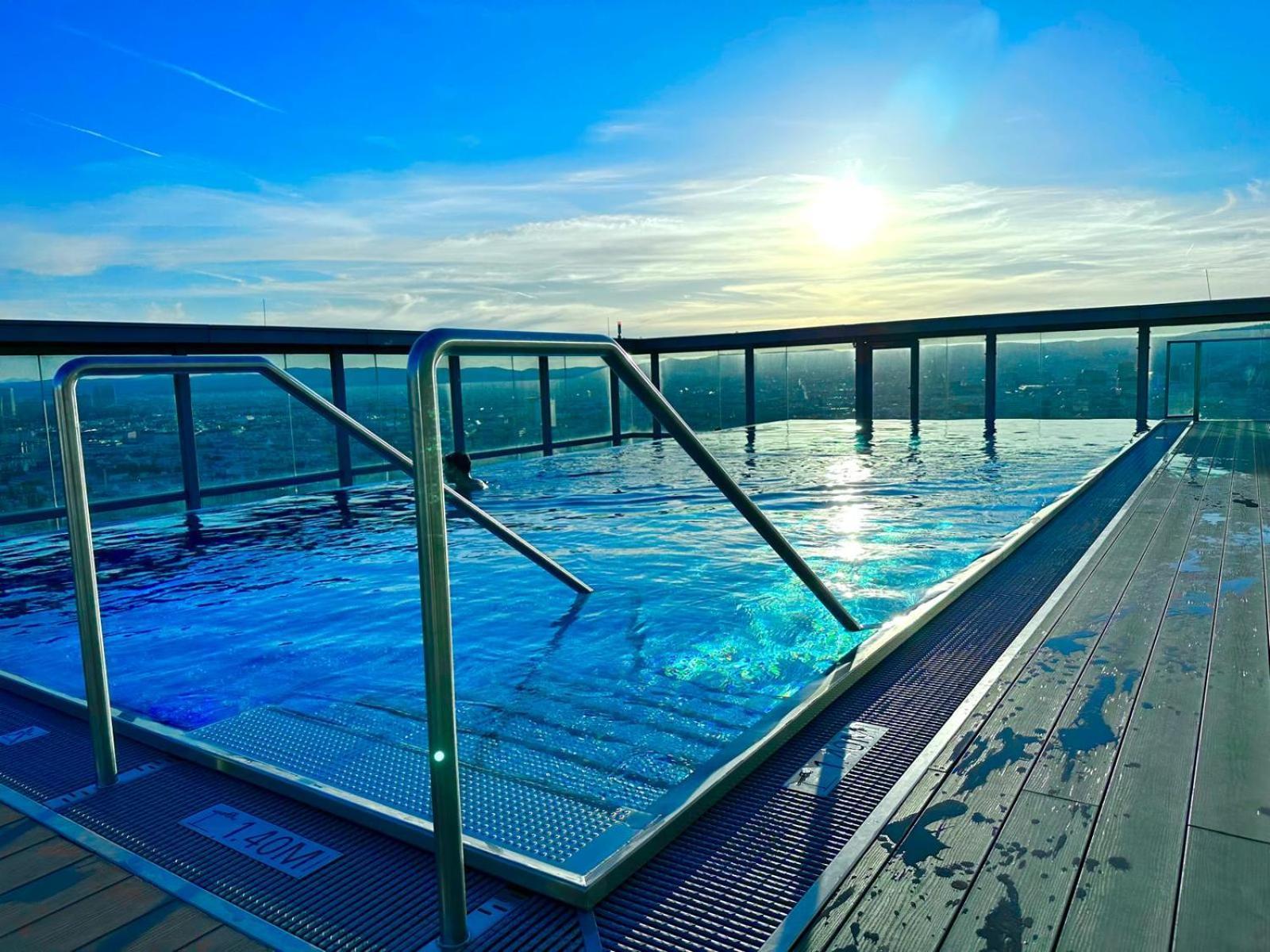 Vienna Sky Apartment I Rooftop Pool I Netflix Exterior photo